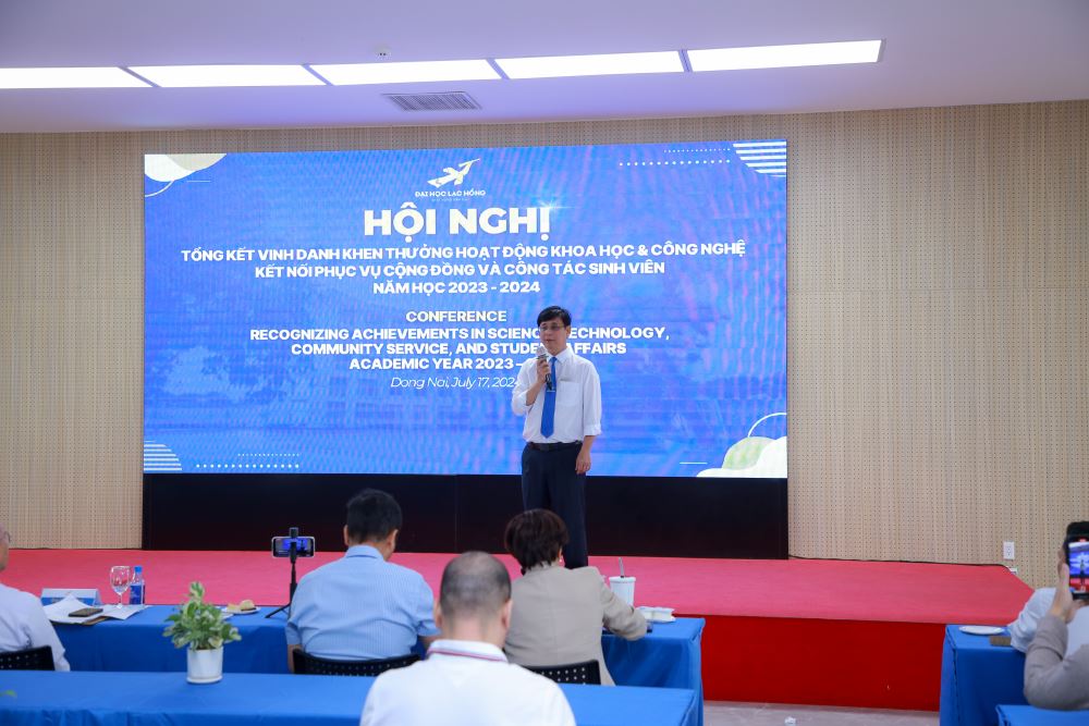 Vinh Danh Thành Tựu Năm Học 2023-2024 Khoa Học, Cộng Đồng và Sinh Viên